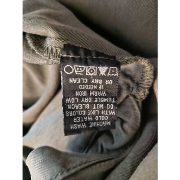 Velvet Heart army green short sleeved jumpersuit. Size M. - Picture 5 of 5